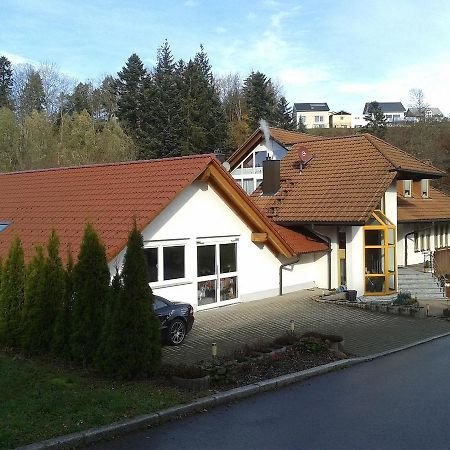 Dzt-Schwarzwaldhotel Garni Unterkirnach Exterior photo